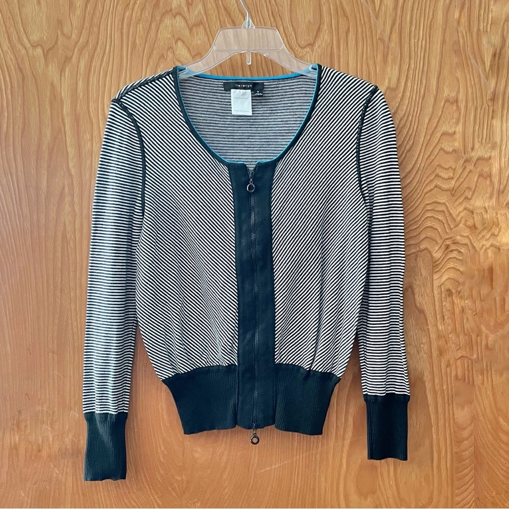 Llewellyn made in New Zealand lightweight cotton zip up cardigan, size small